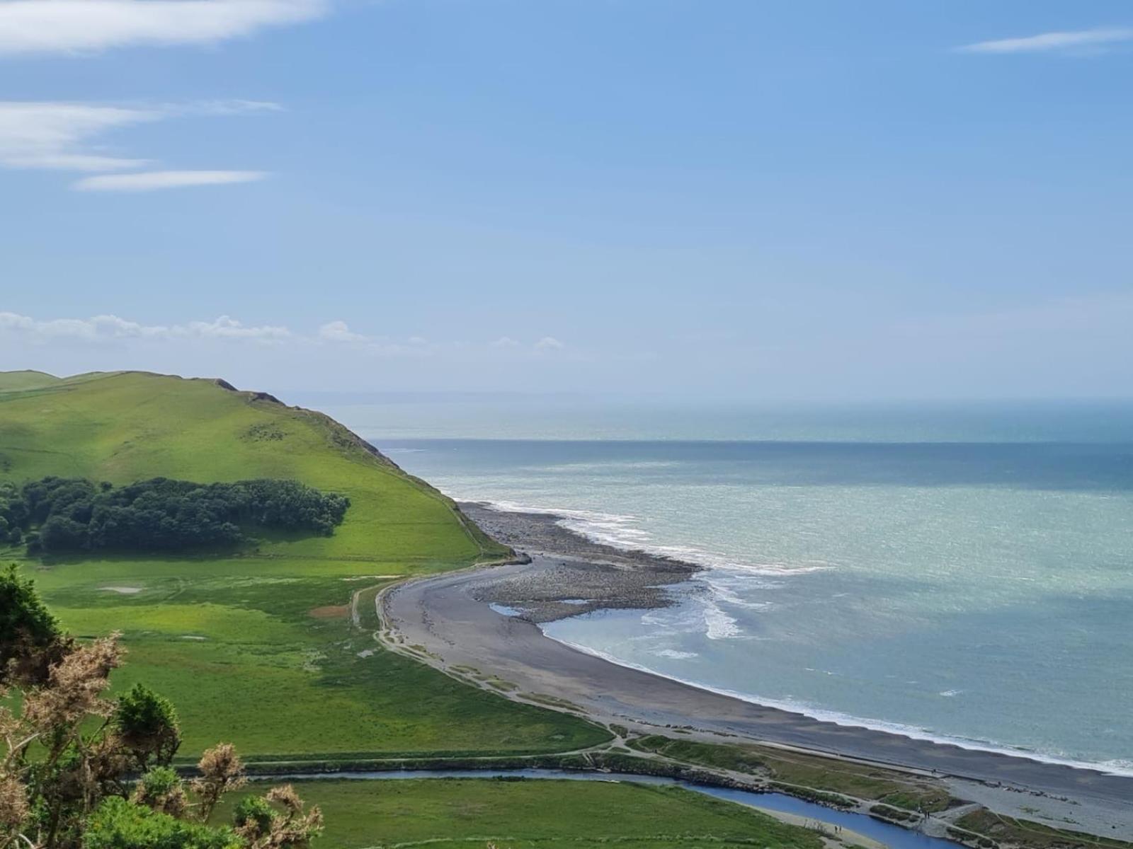 Spacious Luxury Escape With Sea Views And Pet Friendly At Clarach Bay Aberystwyth Exterior photo