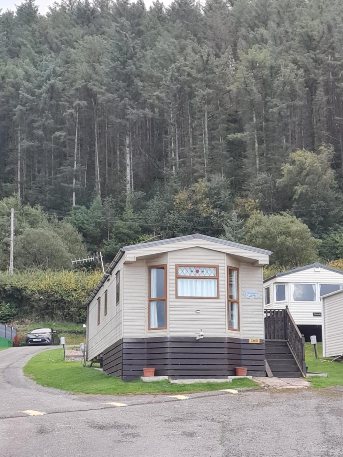 Spacious Luxury Escape With Sea Views And Pet Friendly At Clarach Bay Aberystwyth Exterior photo